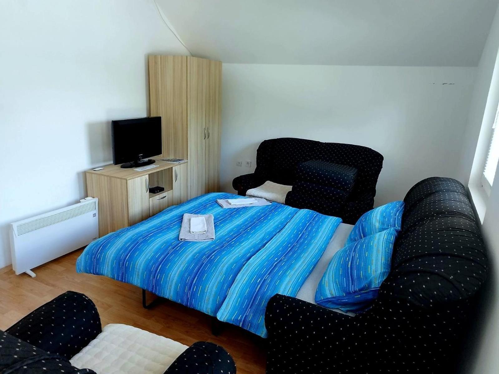 Apartman Ognjenovic Apartment ปลูชิเน ภายนอก รูปภาพ